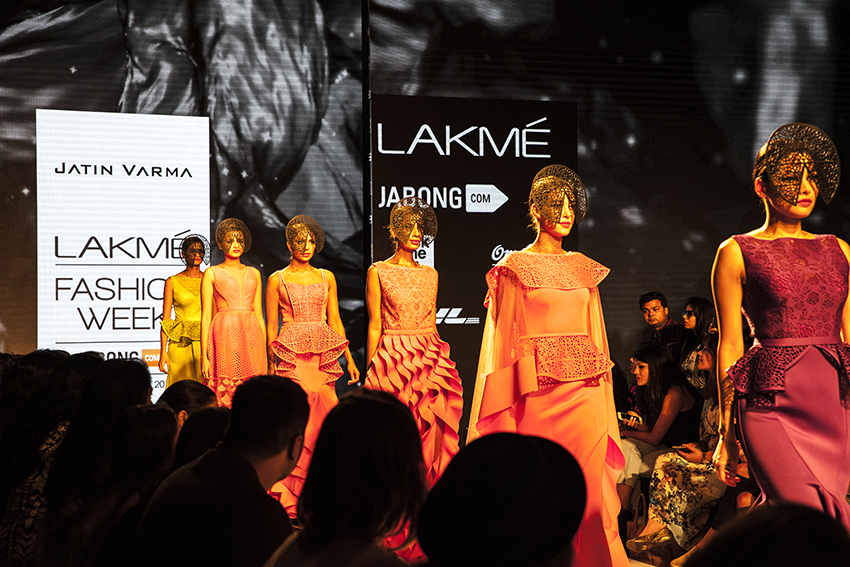 small_25_FW_Lakme_IMG_7401