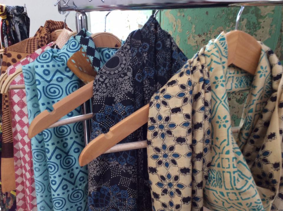 03_GEORGE_by_cocccon_Fashion_Related_Services